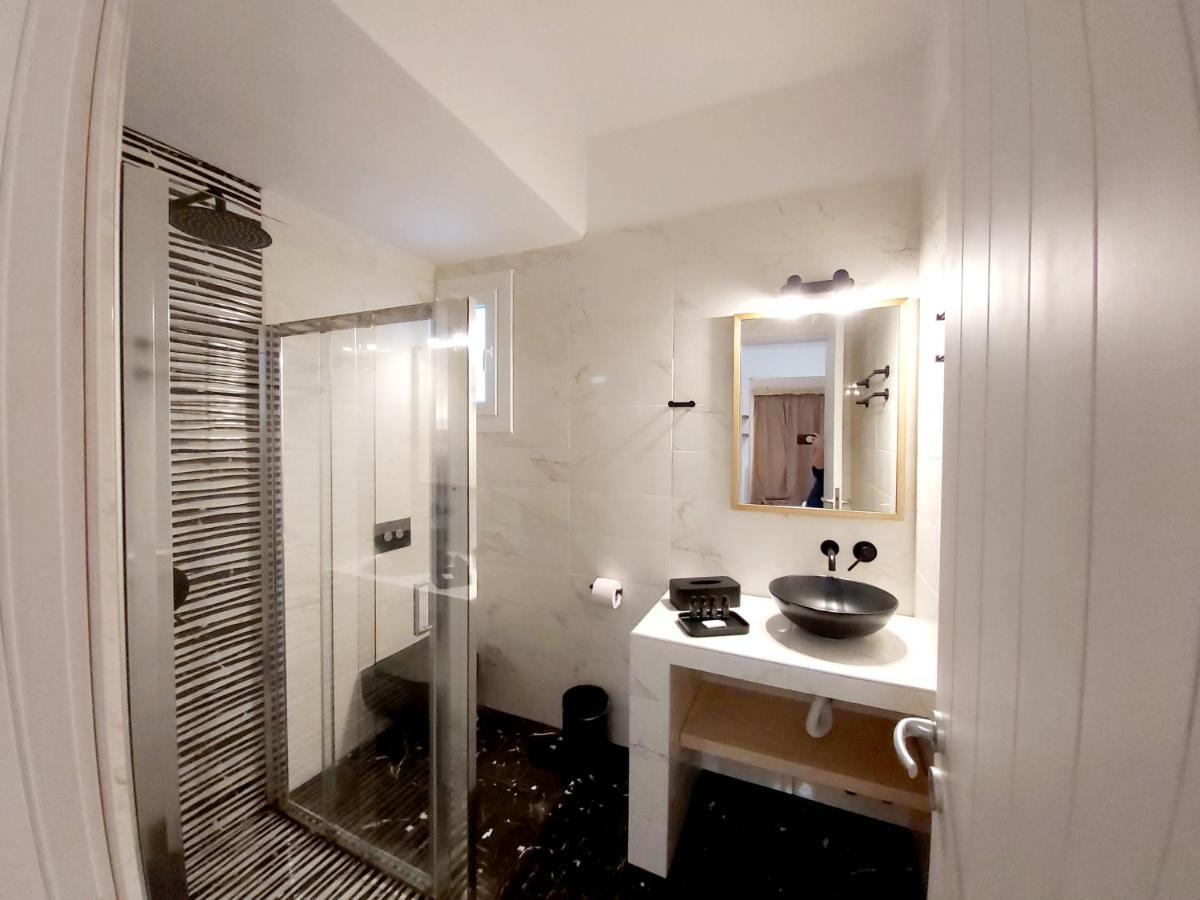 Agnadema Luxury Residences Schoinoussa 외부 사진