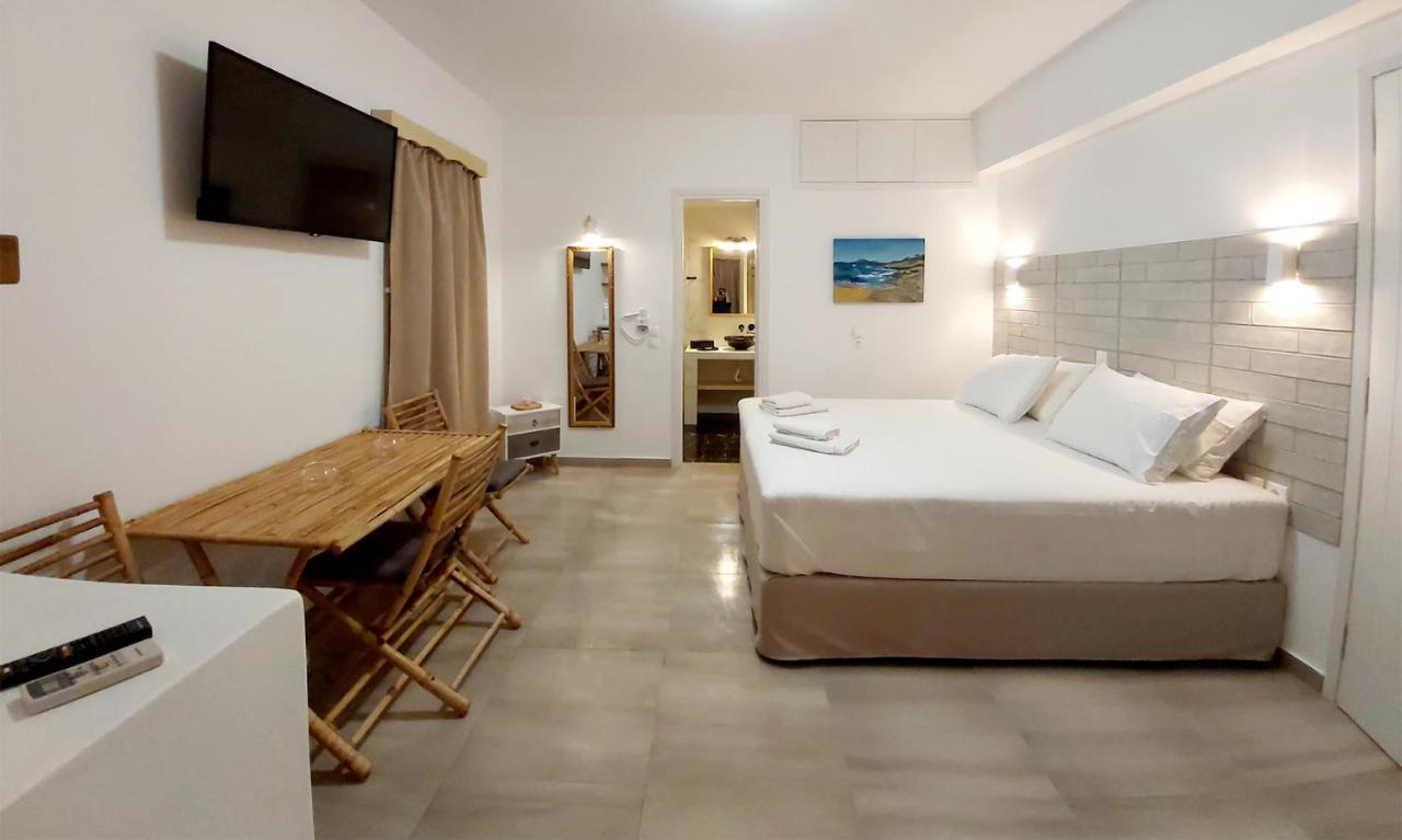 Agnadema Luxury Residences Schoinoussa 외부 사진