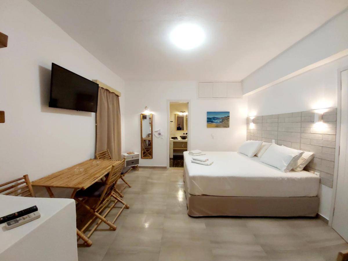Agnadema Luxury Residences Schoinoussa 외부 사진